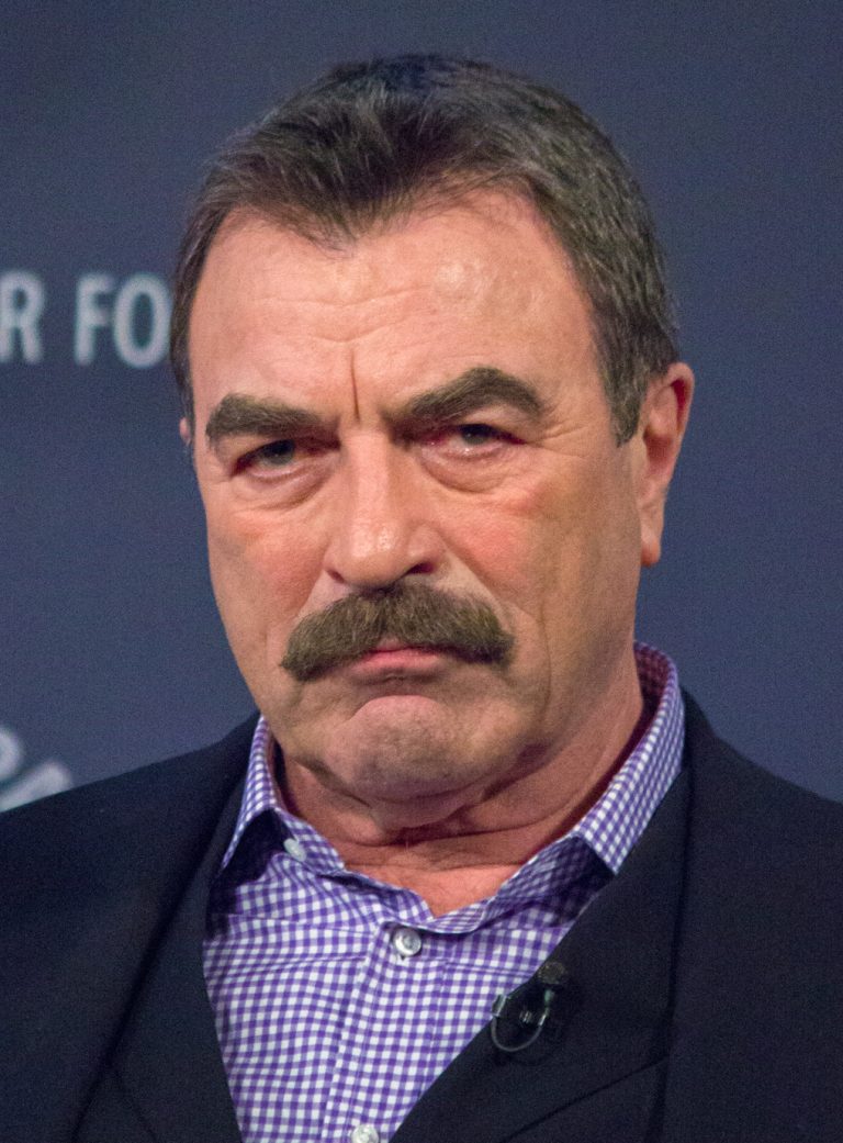 How Tall is Tom Selleck