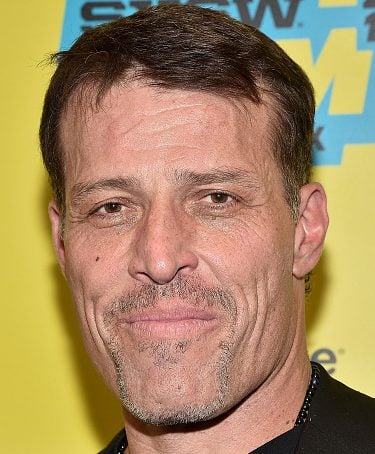 What is Tony Robbins Net Worth?