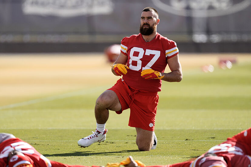 What is Travis Kelce Net Worth 2024?